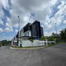 3 Storey Fully Furnished Bungalow @ Taman Desa Ros