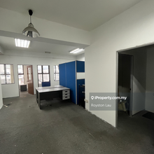 2 adj Freehold office with lift @ Dataran Prima