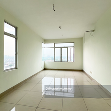 Wow big layout buy 3 bedroom pay for 2 bedroom price only, brand new