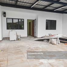 Taman Century 1 Sty 4 Bedrooms, Wakling Distance to Ksl Mall