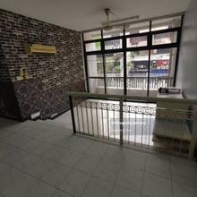 Easy access to Duke, Akleh, Suke MRR2 and Jalan Ampang