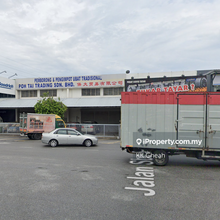 Batu Caves Limited Freehold 1.5 Storey Link Factory for Sale 
