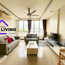 Renovated & Full Furnished / Next 2 Desa Parkcity / MRT / Low Density