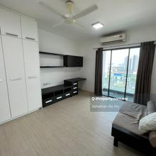 Freehold Studio with Carpark. Nice view affordable price unit