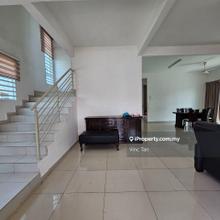 A Renovated Bungalow looking for new owner! View to offer the price!