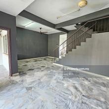 2 Storey 22x70 Landed House Jalan Putra Permai 8 Taman Equine