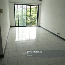 Sd 2 apartment freehold low floor near guard house sri damansara
