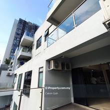 Serviced residence for Sale