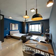 Walking Distance to LRT & BRT, Doorstep for Foods and Groceries