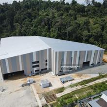 Semi-D Warehouse with Multi-Loading Bay