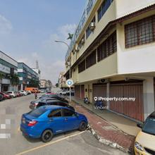 Persiaran Raja Muda Musa Triple Storey Shoplot Klang