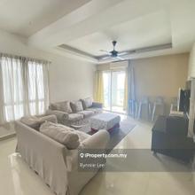 Condo next to MRT station, w/ 2 carpark, option to sell with tenancy.