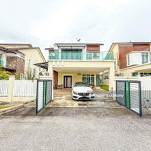 Renovated. Gated & Guarded. 