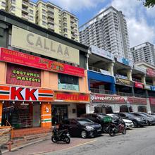 Facing Main Road Shop Office For Rent