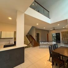 2.5 Storey Semi D For Sale 