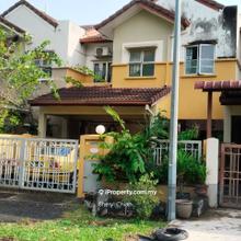 2-Storey Landed House for Sale in Jalan Putra Permai