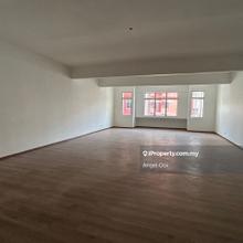 Popular freehold shops near new LRT to 1-Utama by 2025