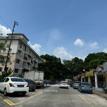 Freehold single storey shop lot for sale at Mutiara Damansara.