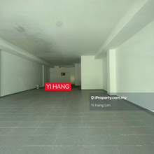 I-santorini Ground Floor Shoplot at Tanjung Tokong for rent 