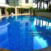 Dual Key Concept, 2 carparks, Near to Empire Subang &Subang Parade