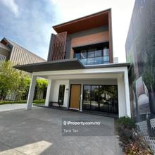 Affordable Luxury Garden Terrace