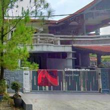 2 Storey Terrace House - 5 min to Econsave Jawi