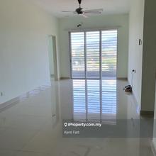 4 Bedroom 3 Bathroom 2 Car Park Condominium For Sale