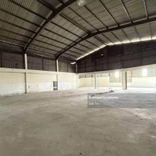 Semi D warehouse fully covered for rent