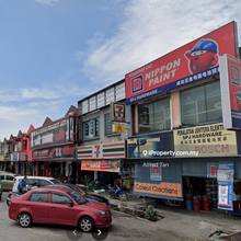 3 Storey Shop Puchong Perdana for Sale