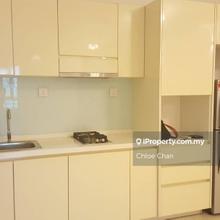 V Residence 3 @ Sunway Velocity 947sf 2r2b Near MRT Unit For Sale