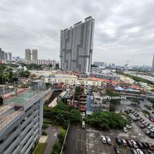 Real limit unit parc 3 2 room 2 1toilet 1 car park full furniture