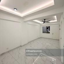 Fully Renovated Flat Puchong Permai Blok F7 Level 3