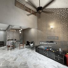 Super Cheap Renovated Layout USJ 2 - 1.5 Storey For Sales!!