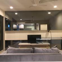 High floor, Nice unblock kl city view, Good condition