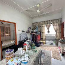 Perling Flat Jalan Pekaka3