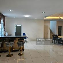 Bukit Indah Corner Lot Fully Furnished Unit