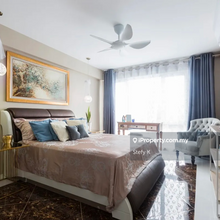 2 1/2 storeys Bungalow, Seaview, Gated & Guarded, near beachfront