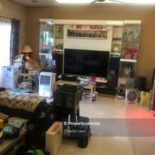 Terrace house for Sale