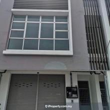 Kangkar Pulai Shoplot for Rent