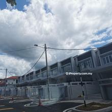 Terrace house for Sale