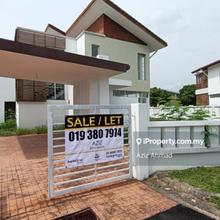 Large Land 2 Sty Bungalow at Bandar Enstek Negeri Sembilan For Sale 