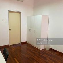 I Residence Walking Distance to LRT 3 Seksyen 7 