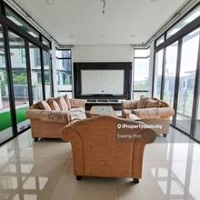 Semi-D house for Sale