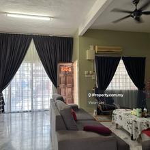 Selayang Jaya double storey house Freehold 