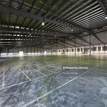 Port Klang Mega Warehouse with Loading Bays for Sale