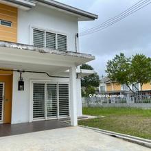 Bromelia Double Storey Terrace Corner house for Sale