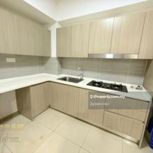 Partially Renovated & Furnished Gravit8 Kota Bayuemas Port Klang