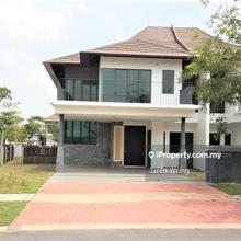 Semi-D house for Sale