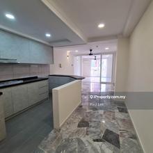 Condo for Sale 603sf Freehold Fully Refurbish Fully Reno Tenanted Now