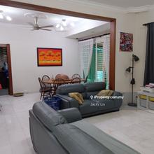 Semi D for sale in Subang Bestari, Shah Alam. Well kept Near Kwasaland